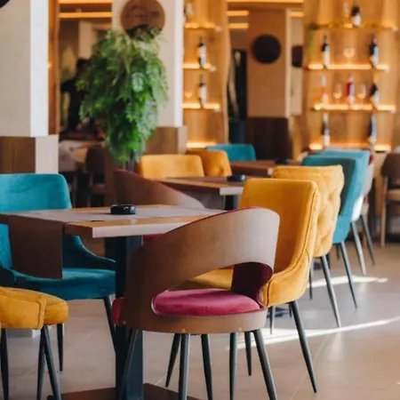 Gold מלון דירות *