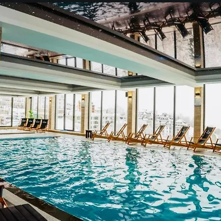 מלון דירות Gold *